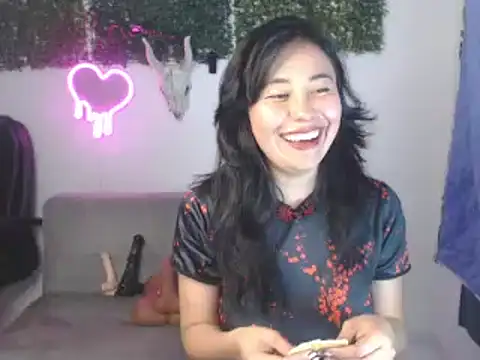 Snapshot of LolaOpalX chatting on March 3, 2026, 12:06 am LolaOpalX online show from March 3, 2026, 12:06 am