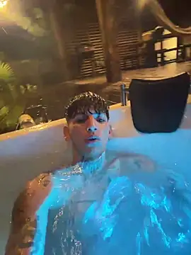 Snapshot of Sam_sexy_35 chatting on February 23, 2026, 5:09 am Sam sexy 35 online show from February 23, 2026, 5:09 am