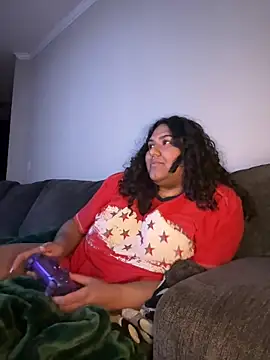 Snapshot of Angeliccreamyrican chatting on March 3, 2026, 12:28 am Angeliccreamyrican online show from March 3, 2026, 12:28 am