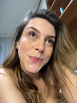 Snapshot of BarbieHotBrazil chatting on April 19, 2026, 3:18 am BarbieHotBrazil online show from April 19, 2026, 3:18 am