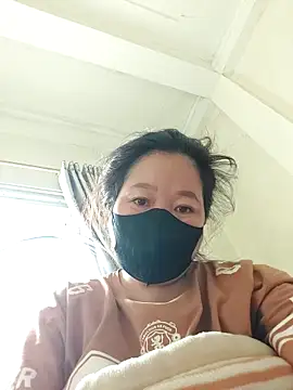 donaaa2 online show from January 6, 2026, 3:21 am