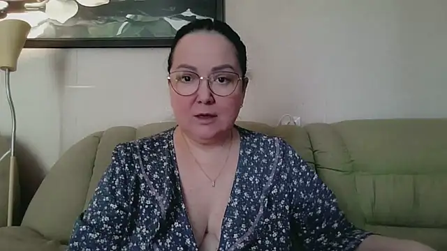 Snapshot of infinity_loveliness chatting on March 23, 2026, 9:20 am infinity loveliness online show from March 23, 2026, 9:20 am