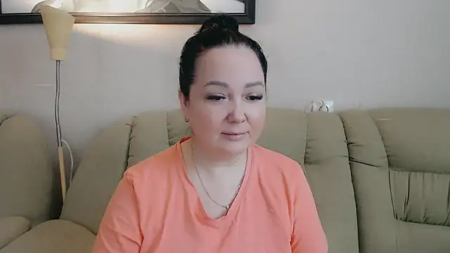 Snapshot of infinity_loveliness chatting on February 10, 2026, 6:23 am infinity loveliness online show from February 10, 2026, 6:23 am