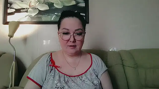 Snapshot of infinity_loveliness chatting on March 16, 2026, 7:12 am infinity loveliness online show from March 16, 2026, 7:12 am