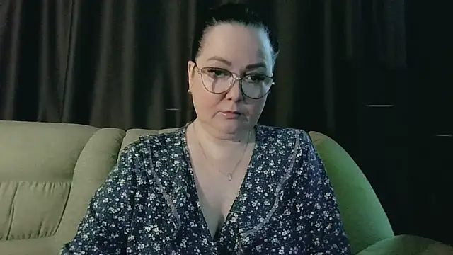 Snapshot of infinity_loveliness chatting on April 8, 2026, 9:00 am infinity loveliness online show from April 8, 2026, 9:00 am