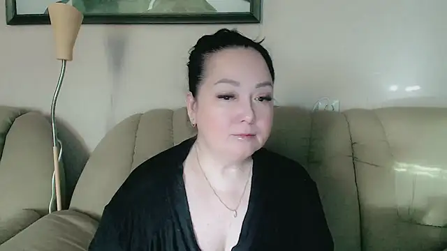 Snapshot of infinity_loveliness chatting on February 9, 2026, 8:23 am infinity loveliness online show from February 9, 2026, 8:23 am