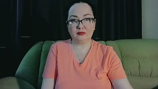 Snapshot of infinity_loveliness chatting on February 23, 2026, 7:31 am infinity loveliness online show from February 23, 2026, 7:31 am