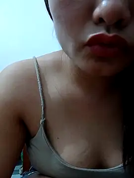 Snapshot of Sweet--Sexy chatting on April 10, 2026, 7:43 pm Sweet--Sexy online show from April 10, 2026, 7:43 pm