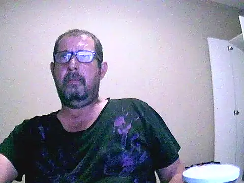 Snapshot of palmview2 chatting on March 25, 2026, 8:52 pm palmview2 online show from March 25, 2026, 8:52 pm