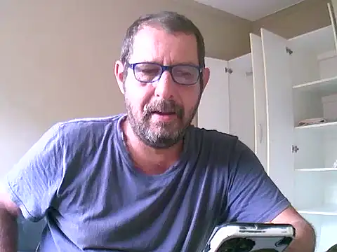 Snapshot of palmview2 chatting on March 31, 2026, 5:42 am palmview2 online show from March 31, 2026, 5:42 am