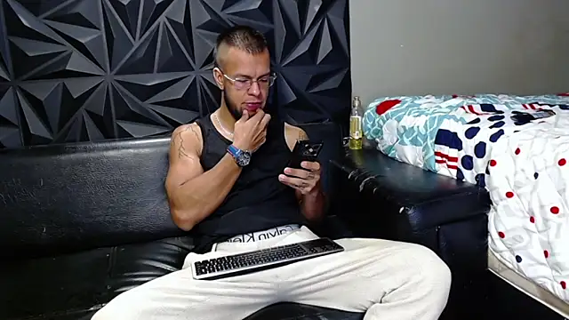 Snapshot of jacob_bentley chatting on January 17, 2026, 12:58 am jacob bentley online show from January 17, 2026, 12:58 am