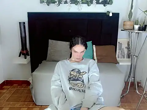 sora jun online show from March 10, 2026, 5:39 pm