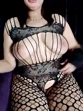 Snapshot of charmoutak_nada chatting on February 8, 2026, 2:59 pm charmoutak nada online show from February 8, 2026, 2:59 pm