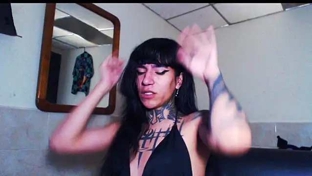 Snapshot of jazmin_wolf chatting on January 7, 2026, 12:21 pm jazmin wolf online show from January 7, 2026, 12:21 pm