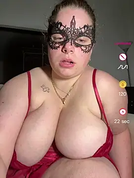 cherrylust12 online show from June 12, 2026, 11:13 pm