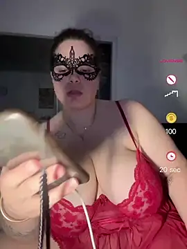 cherrylust12 online show from June 18, 2026, 12:31 am