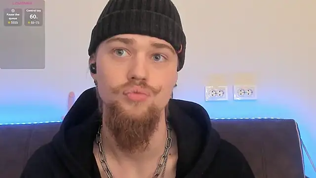 Snapshot of Lev_Miller chatting on March 27, 2026, 3:26 am Lev Miller online show from March 27, 2026, 3:26 am