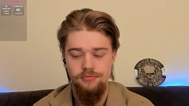 Snapshot of Lev_Miller chatting on March 29, 2026, 3:19 am Lev Miller online show from March 29, 2026, 3:19 am