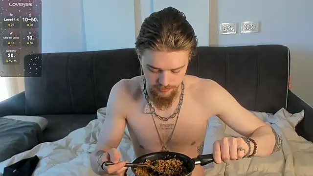 Snapshot of Lev_Miller chatting on April 9, 2026, 9:15 am Lev Miller online show from April 9, 2026, 9:15 am