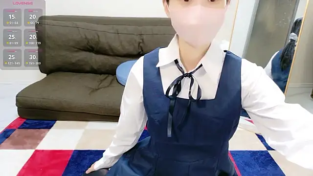 Snapshot of Rui-chaaan chatting on April 1, 2026, 10:16 am Rui-chaaan online show from April 1, 2026, 10:16 am