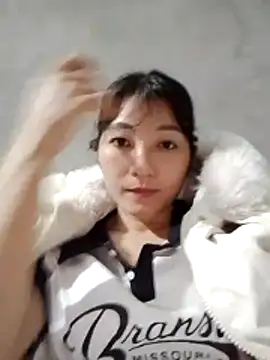 Snapshot of Asami_6868 chatting on February 11, 2026, 1:11 pm Asami 6868 online show from February 11, 2026, 1:11 pm