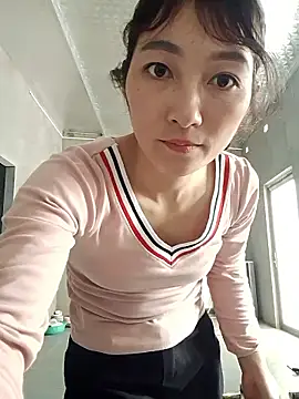 Snapshot of Asami_6868 chatting on January 13, 2026, 4:27 am Asami 6868 online show from January 13, 2026, 4:27 am