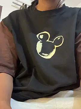 hina 001 online show from March 19, 2026, 2:06 pm