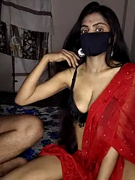 Snapshot of rani_coupleee chatting on February 19, 2026, 4:48 pm rani coupleee online show from February 19, 2026, 4:48 pm