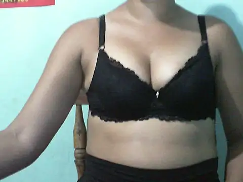 Snapshot of anacarada chatting on January 8, 2026, 5:41 pm anacarada online show from January 8, 2026, 5:41 pm