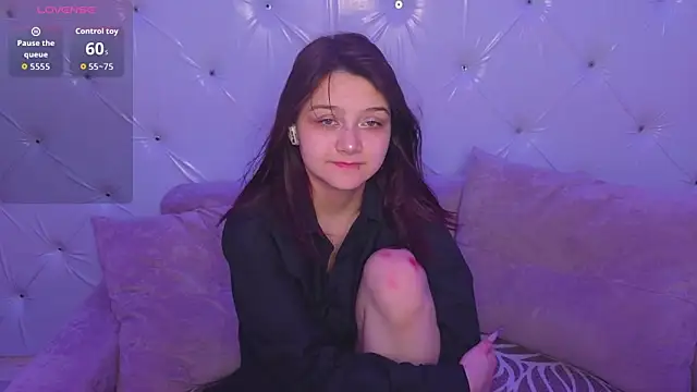Snapshot of xxxnaughtyfoxyxxx chatting on May 1, 2026, 5:18 pm xxxnaughtyfoxyxxx online show from May 1, 2026, 5:18 pm