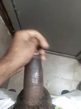 8inchhere online show from February 6, 2026, 4:47 pm