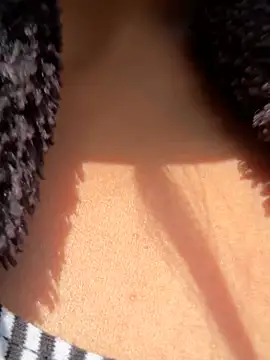 Debbie girl online show from February 4, 2026, 1:28 pm