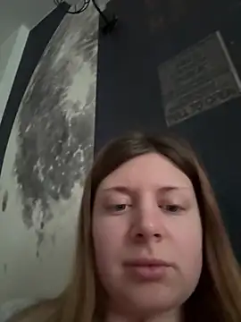 BlondeHott online show from February 3, 2026, 6:11 am