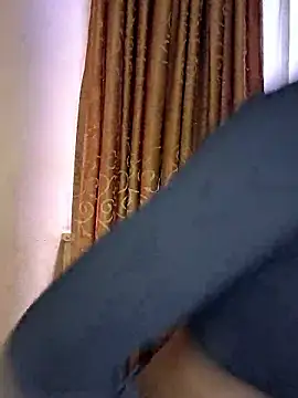 Snapshot of wey612 chatting on January 12, 2026, 1:40 pm wey612 online show from January 12, 2026, 1:40 pm