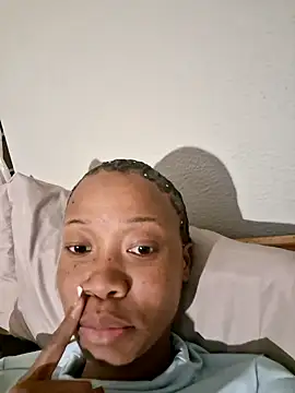 Snapshot of wey612 chatting on January 10, 2026, 5:52 pm wey612 online show from January 10, 2026, 5:52 pm