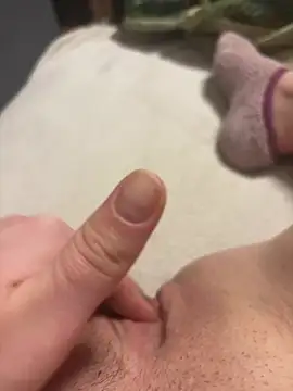 Nowi banny online show from February 16, 2026, 10:07 pm