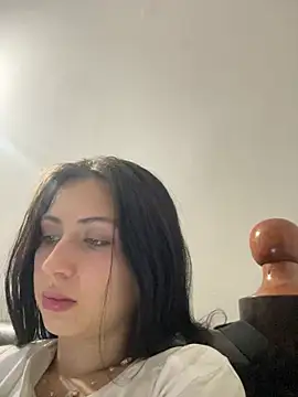 Snapshot of diosa_cristal_ chatting on February 25, 2026, 6:02 am diosa cristal online show from February 25, 2026, 6:02 am