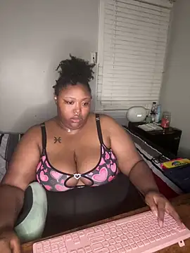Snapshot of Chocolatebunnyxx96 chatting on April 18, 2026, 3:09 am Chocolatebunnyxx96 online show from April 18, 2026, 3:09 am