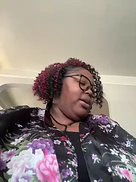 Snapshot of Chocolatebunnyxx96 chatting on February 25, 2026, 6:08 pm Chocolatebunnyxx96 online show from February 25, 2026, 6:08 pm