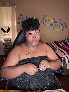 Snapshot of Chocolatebunnyxx96 chatting on May 16, 2026, 4:06 pm Chocolatebunnyxx96 online show from May 16, 2026, 4:06 pm