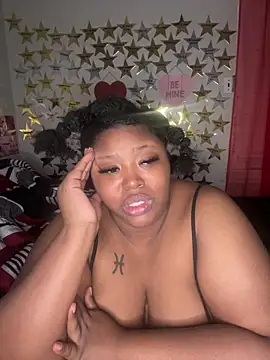 Snapshot of Chocolatebunnyxx96 chatting on February 12, 2026, 7:19 am Chocolatebunnyxx96 online show from February 12, 2026, 7:19 am