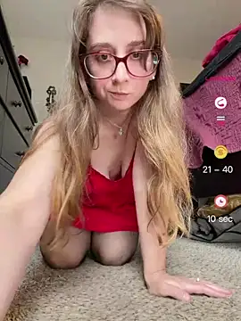 Snapshot of Elenore_hoesevelt chatting on July 30, 2026, 7:24 pm Elenore hoesevelt online show from July 30, 2026, 7:24 pm