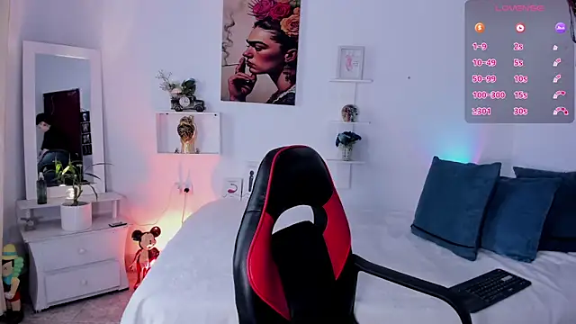 Zury Ramirez online show from February 8, 2026, 8:17 pm