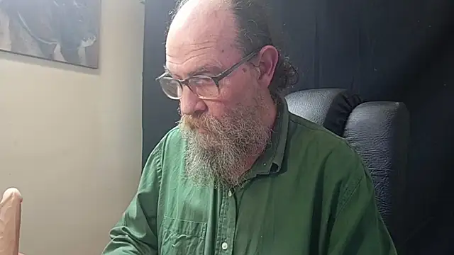 Uncle Hottie online show from April 4, 2026, 4:46 pm