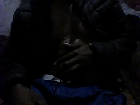 Snapshot of Negaomalinha1 chatting on April 21, 2026, 2:51 am Negaomalinha1 online show from April 21, 2026, 2:51 am