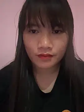 Snapshot of Suni-ii chatting on February 10, 2026, 1:21 pm Suni-ii online show from February 10, 2026, 1:21 pm