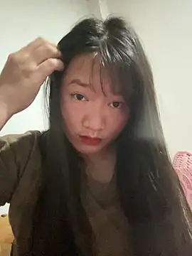 Snapshot of Suni-ii chatting on February 18, 2026, 12:19 am Suni-ii online show from February 18, 2026, 12:19 am