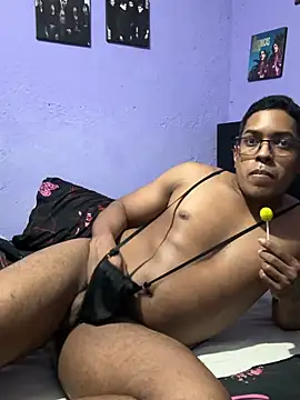 Snapshot of BoyX_02 chatting on May 31, 2026, 8:31 pm BoyX 02 online show from May 31, 2026, 8:31 pm