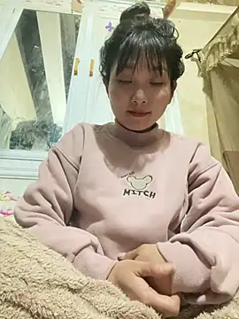 Snapshot of mode-bae chatting on January 11, 2026, 1:45 am mode-bae online show from January 11, 2026, 1:45 am