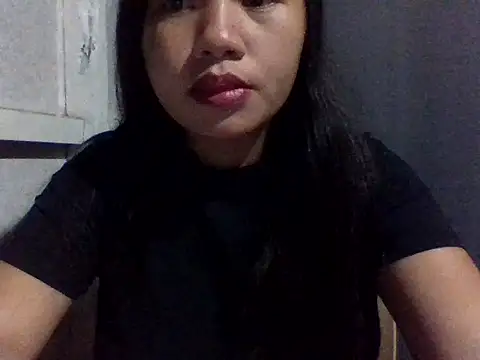 Snapshot of sweetprinces08 chatting on March 11, 2026, 5:18 pm sweetprinces08 online show from March 11, 2026, 5:18 pm